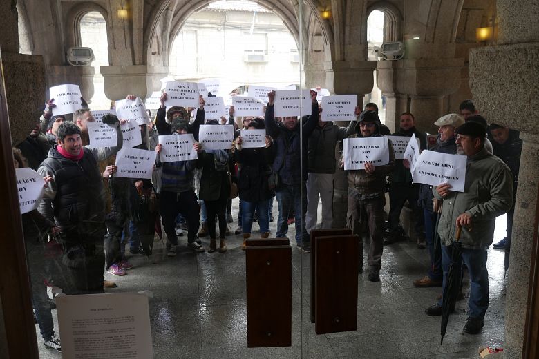 2016 03 18 ProtestaPorrinhoFolgaServicarneFrigolouro09.jpg